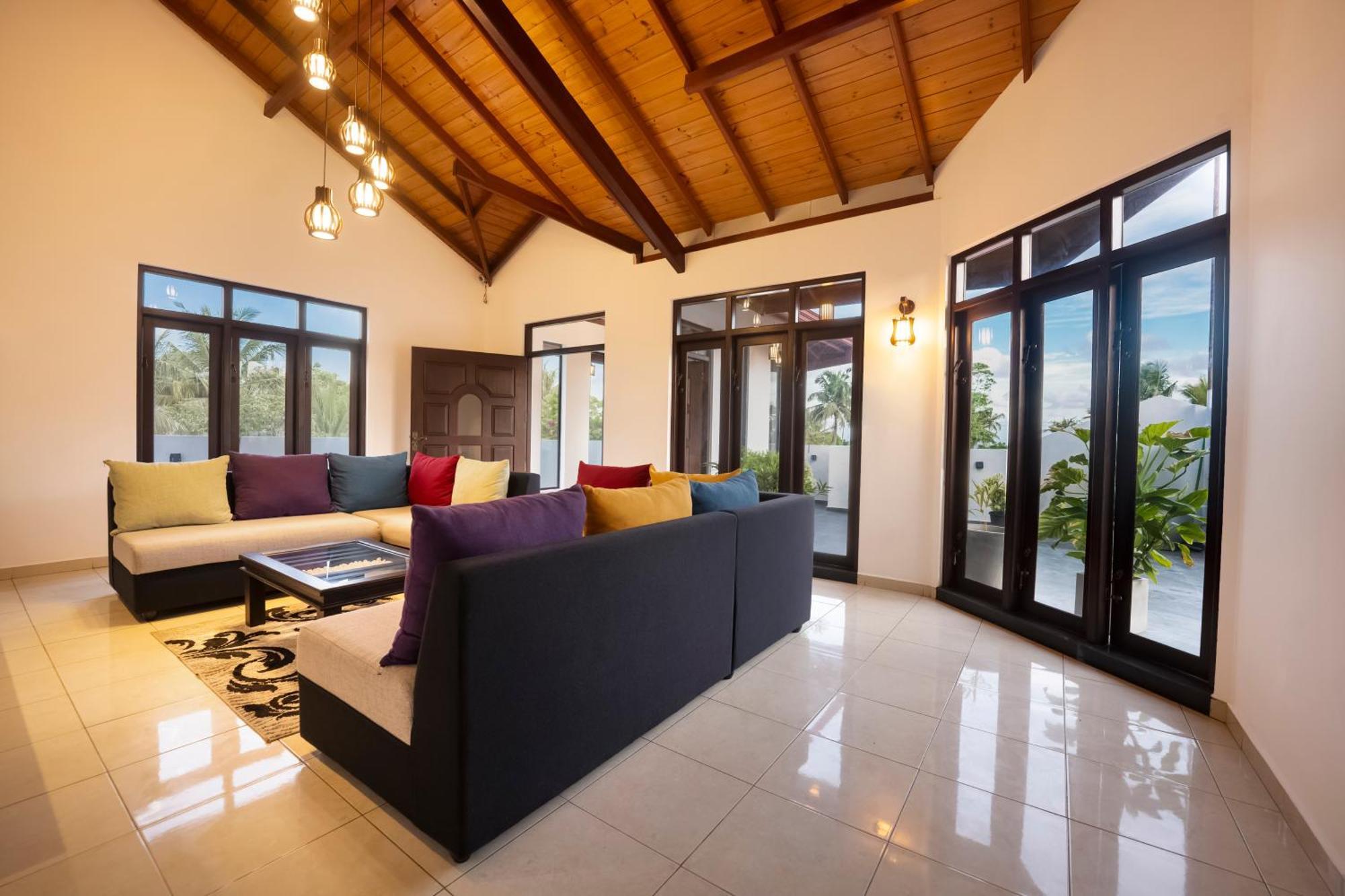Thithi'S Palace Mirissa Luaran gambar