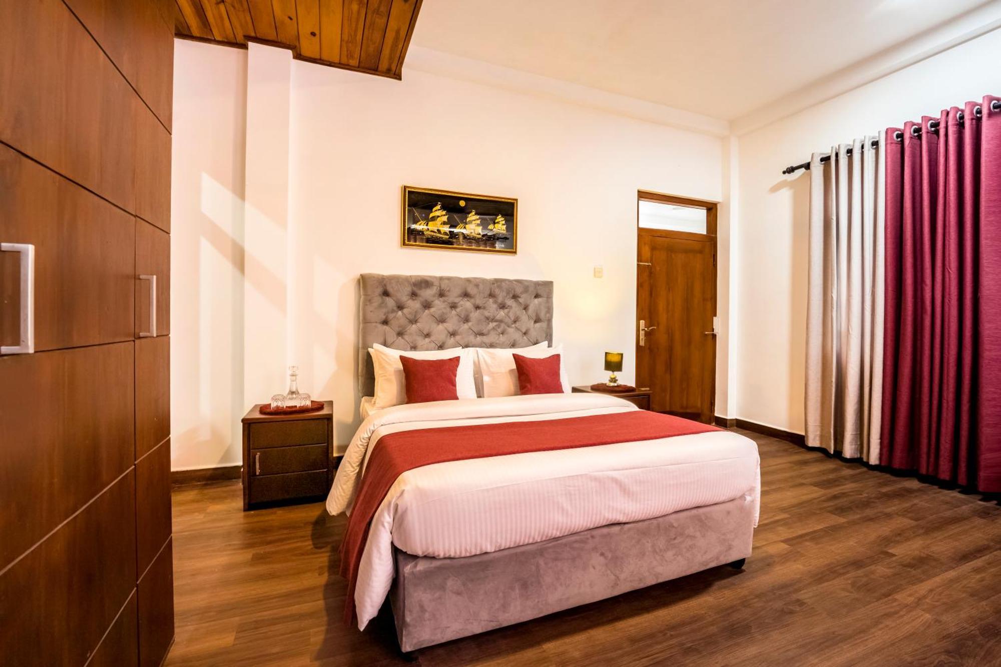 Thithi'S Palace Mirissa Luaran gambar