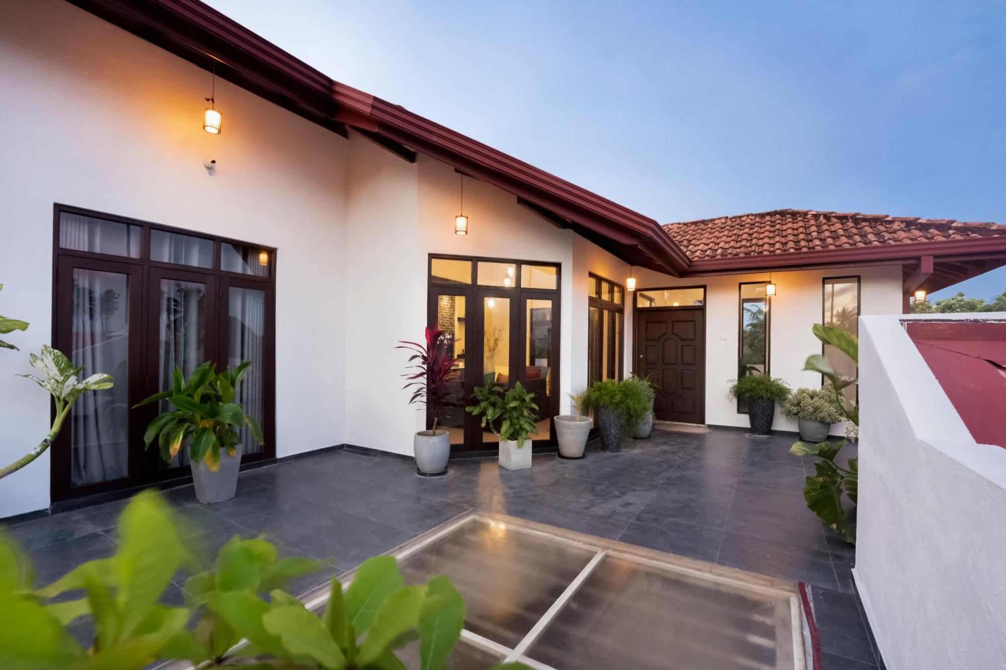 Thithi'S Palace Mirissa Luaran gambar