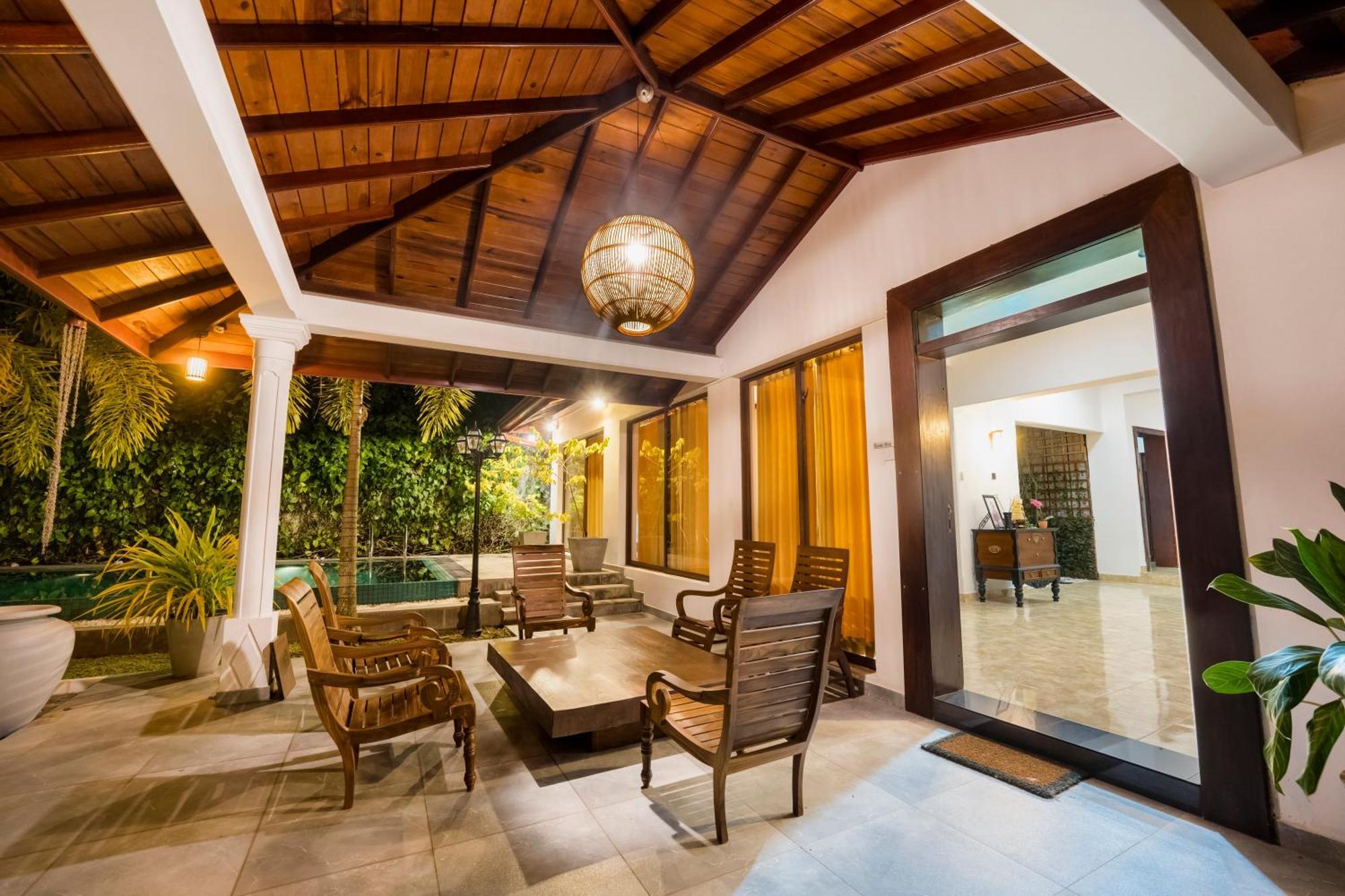 Thithi'S Palace Mirissa Luaran gambar