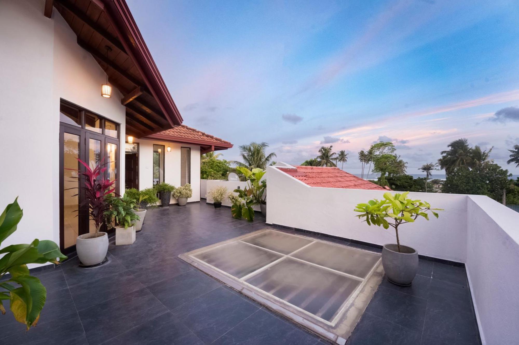 Thithi'S Palace Mirissa Luaran gambar