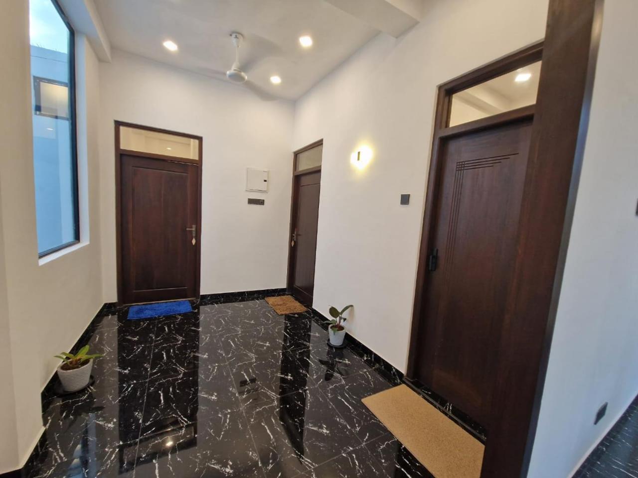 Thithi'S Palace Mirissa Luaran gambar