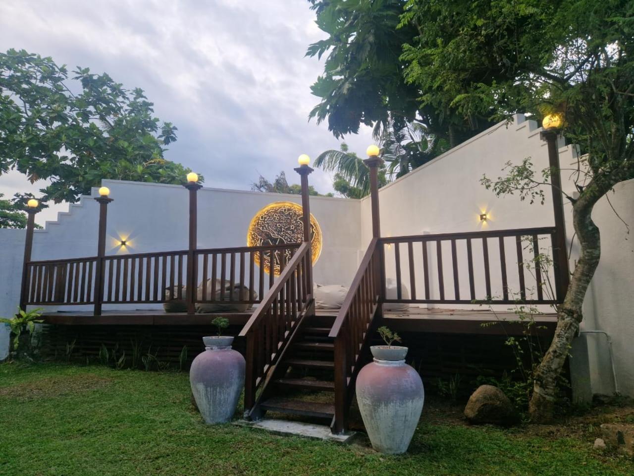 Thithi'S Palace Mirissa Luaran gambar